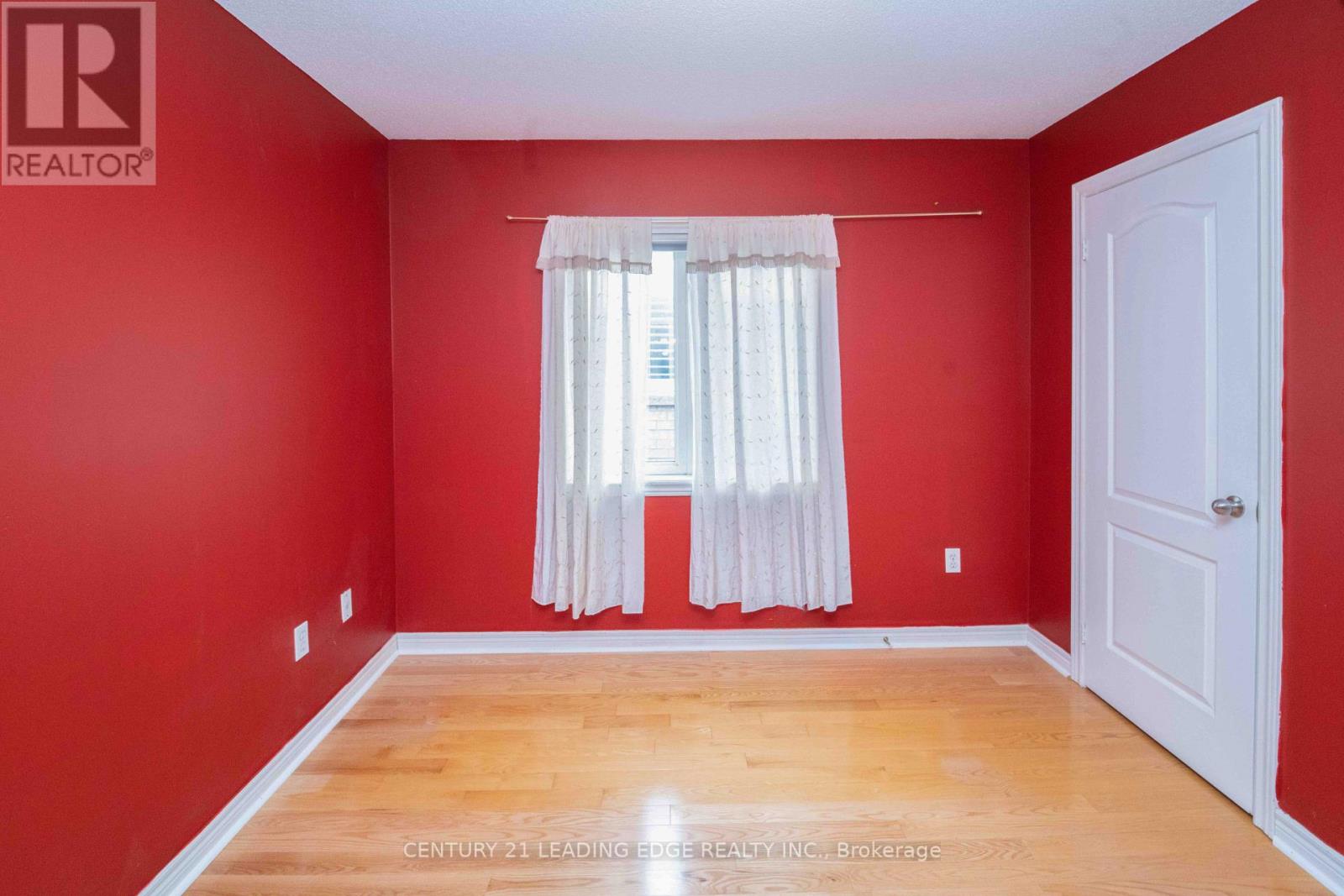 21 Summerlea Street Property Photo 33
