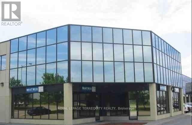 213 - 3075 14TH AVENUE Property Photo 1