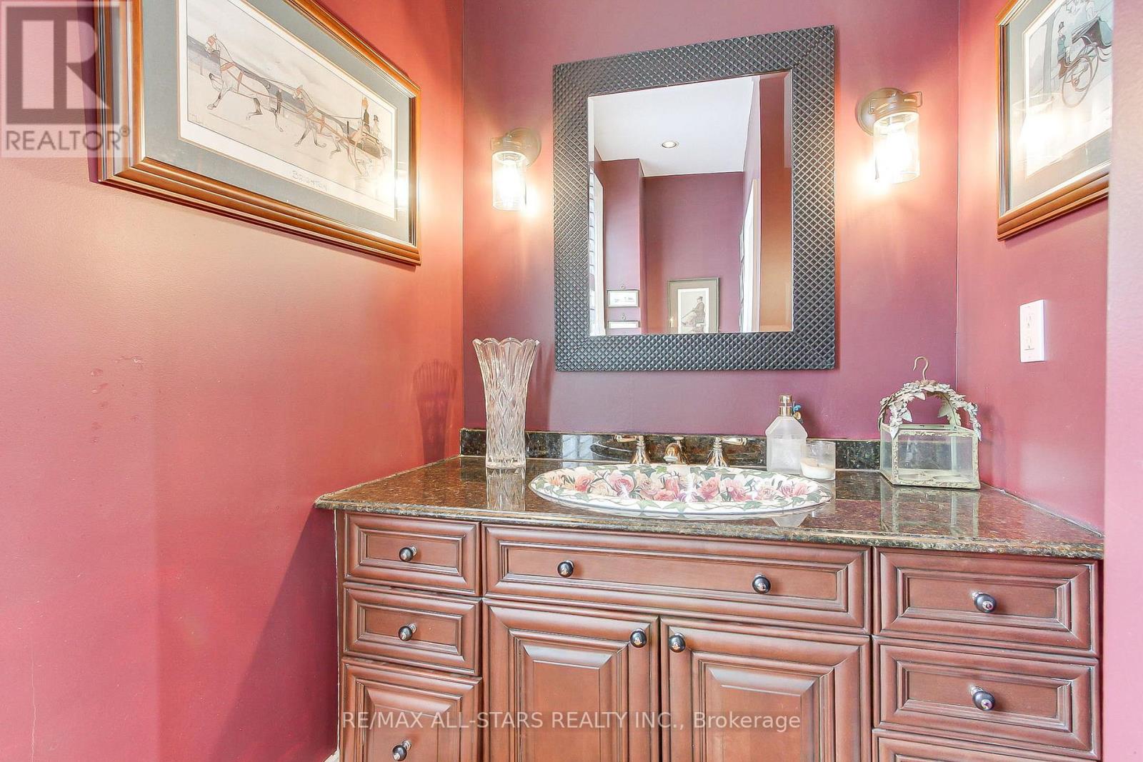 4901 Vandorf Road W Property Photo 15