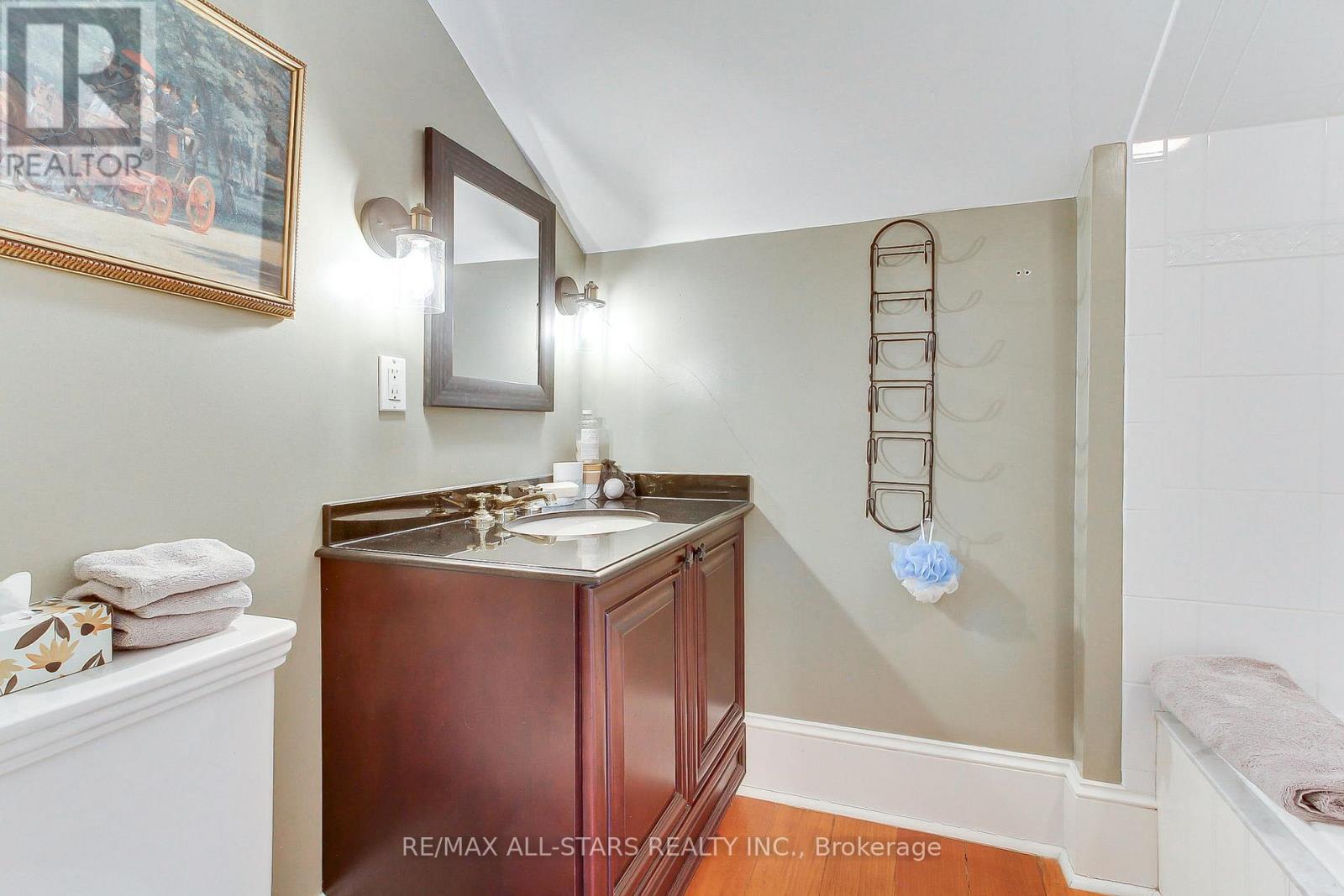 4901 Vandorf Road W Property Photo 18
