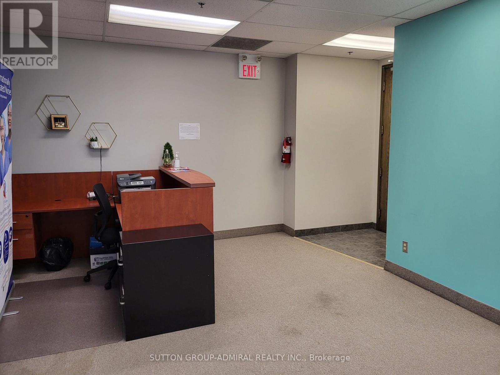 200 - 3100 Steeles Avenue W Property Photo 4