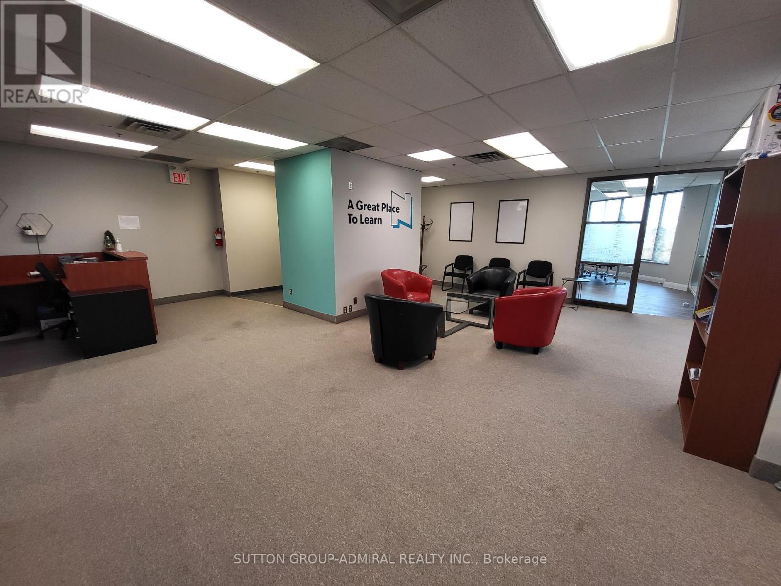 200 - 3100 Steeles Avenue W Property Photo 17