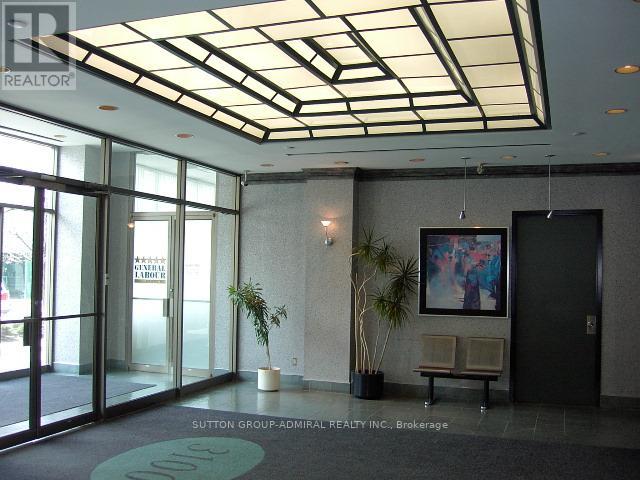 200 - 3100 Steeles Avenue W Property Photo 24