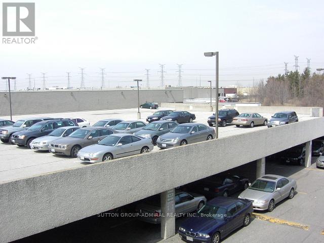 200 - 3100 Steeles Avenue W Property Photo 25