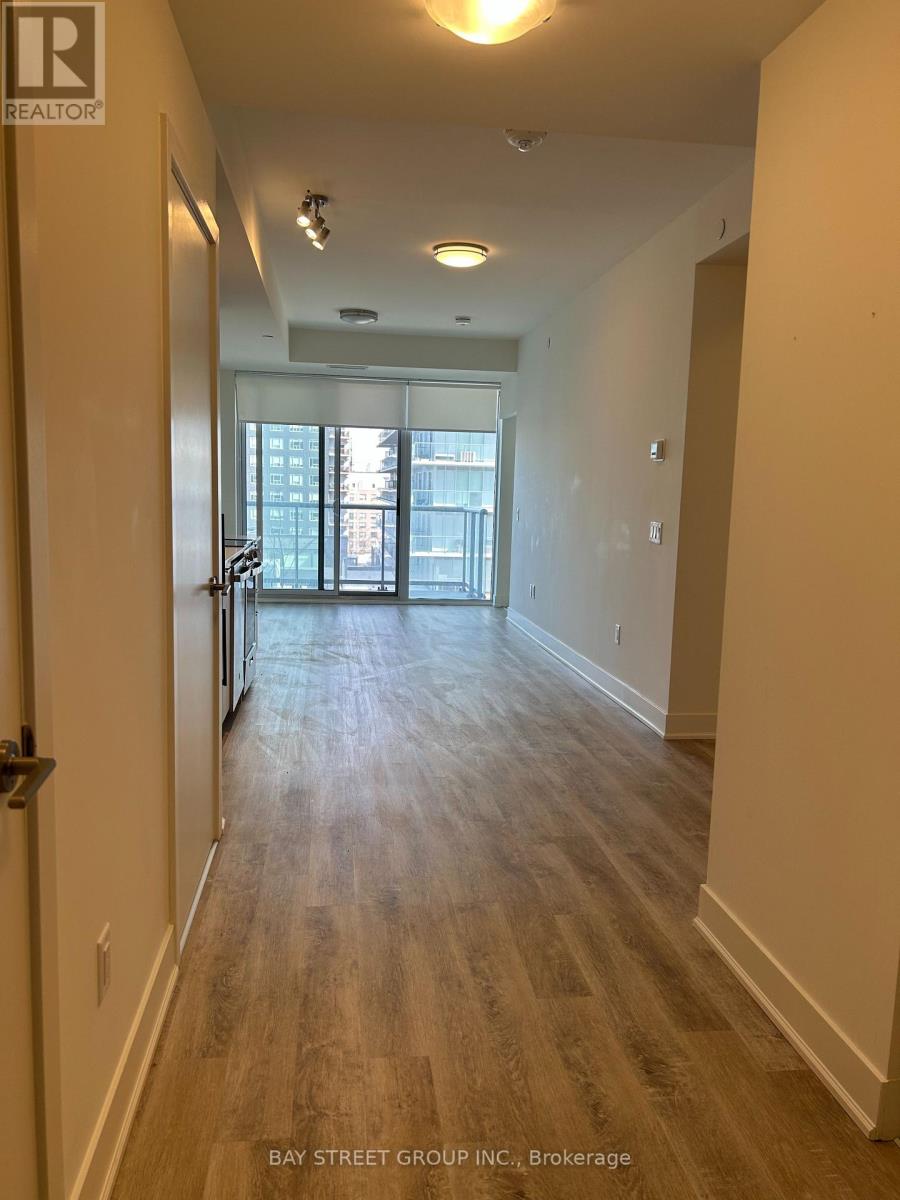 612 - 185 Deerfield Drive Property Photo 3
