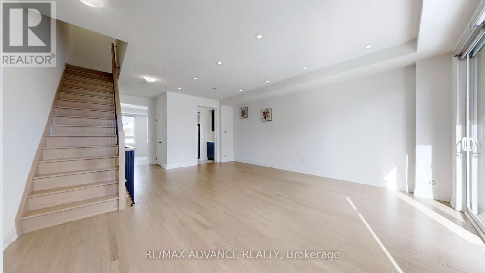 4 Carole Bell Way Property Photo 5