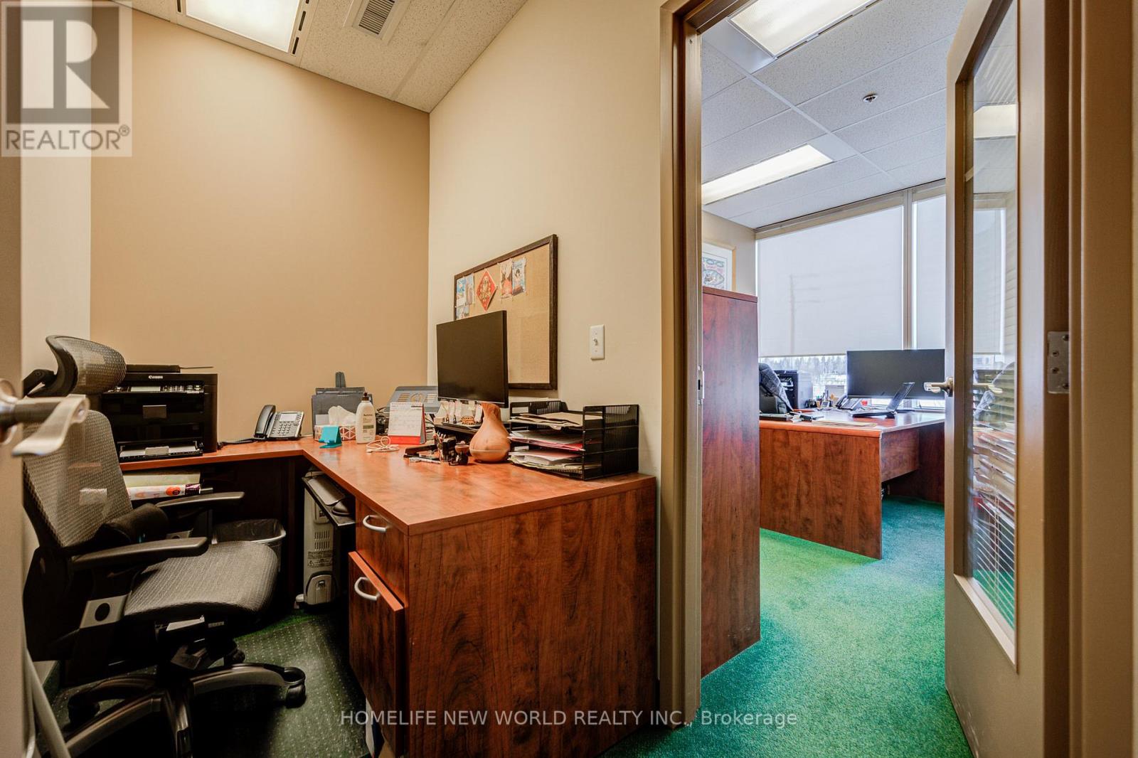 303 - 3601 Highway 7 E Property Photo 32