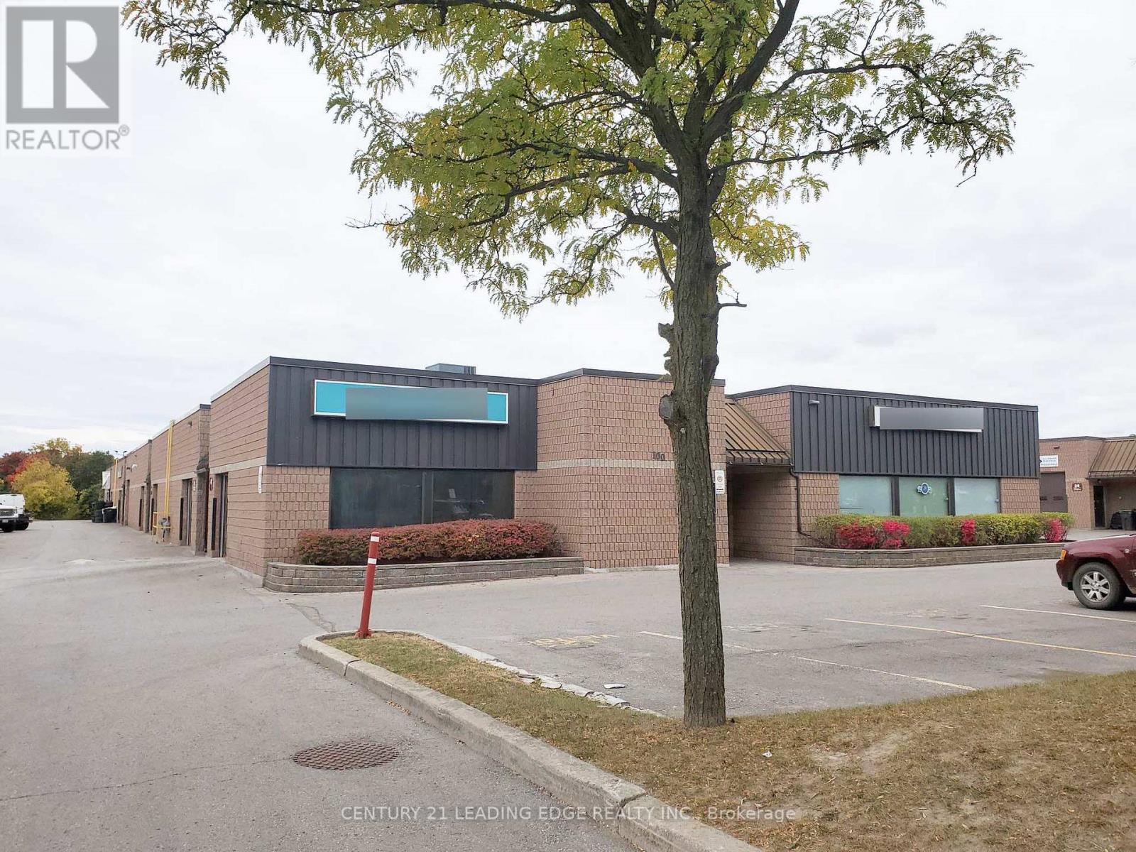 37 - 100 SANDIFORD DRIVE