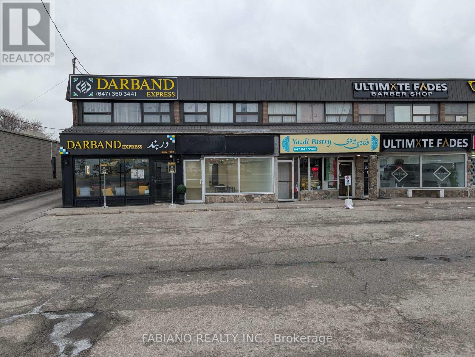 2 - 13130 Yonge Street Property Photo 2