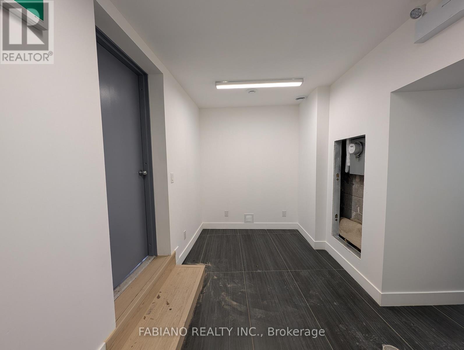 2 - 13130 Yonge Street Property Photo 13