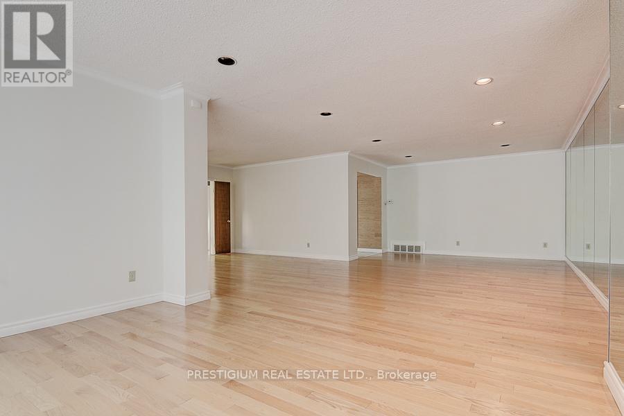 57 Laureleaf Road Property Photo 10