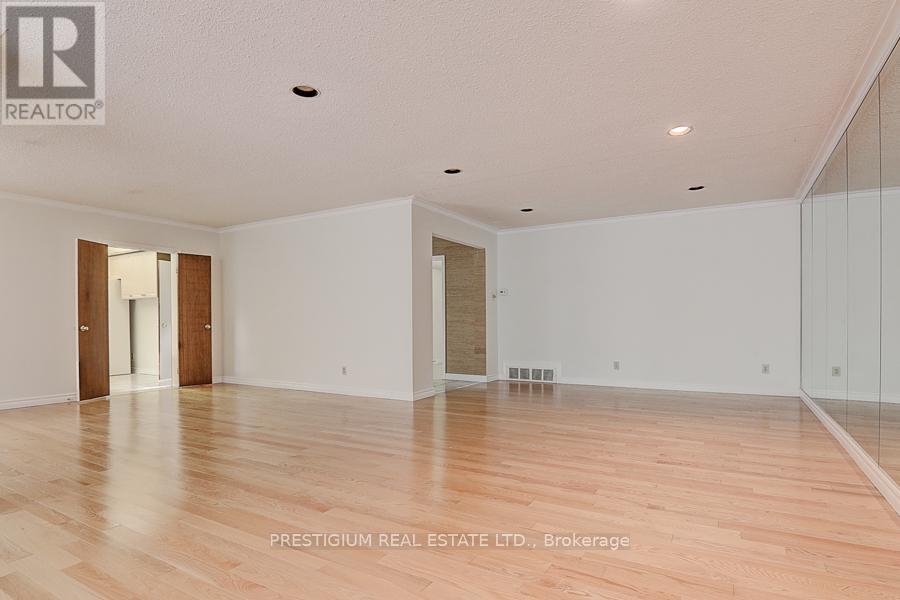 57 Laureleaf Road Property Photo 11