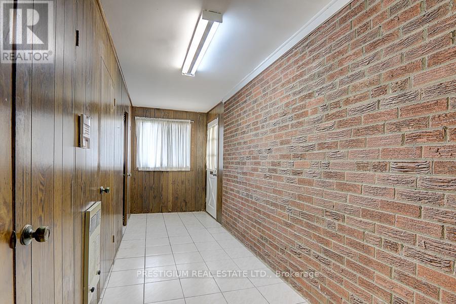 57 Laureleaf Road Property Photo 18