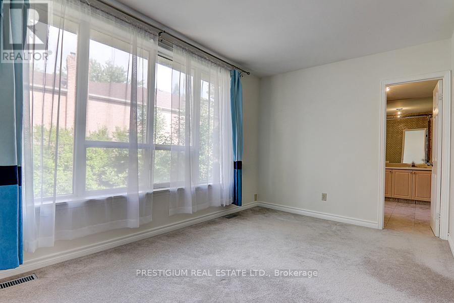 57 Laureleaf Road Property Photo 25