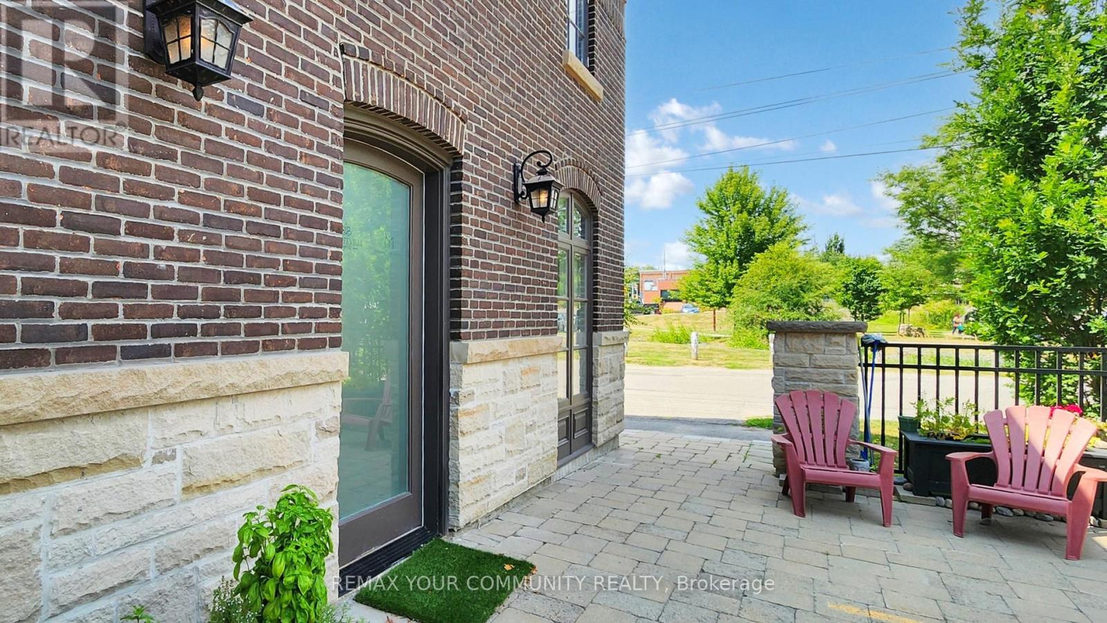 42 Somerville Street Property Photo 41
