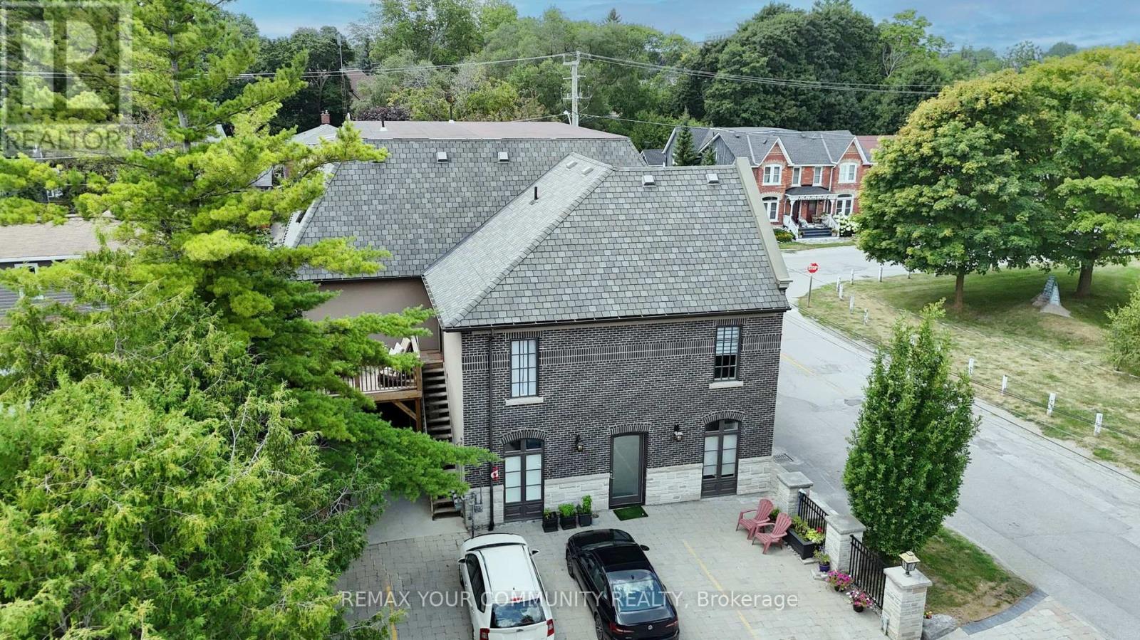 42 Somerville Street Property Photo 46