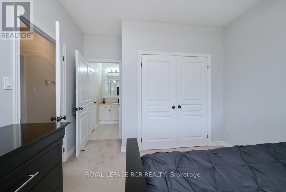 10 Fisher Drive Property Photo 18