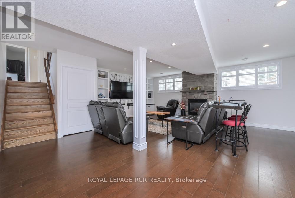 10 Fisher Drive Property Photo 22
