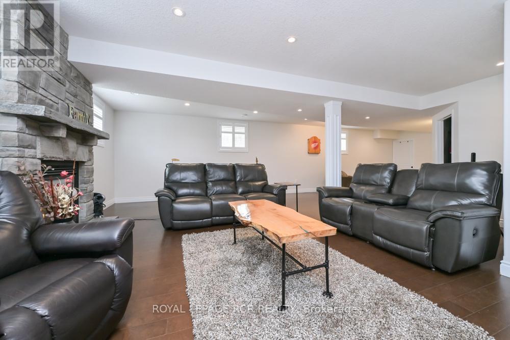 10 Fisher Drive Property Photo 23