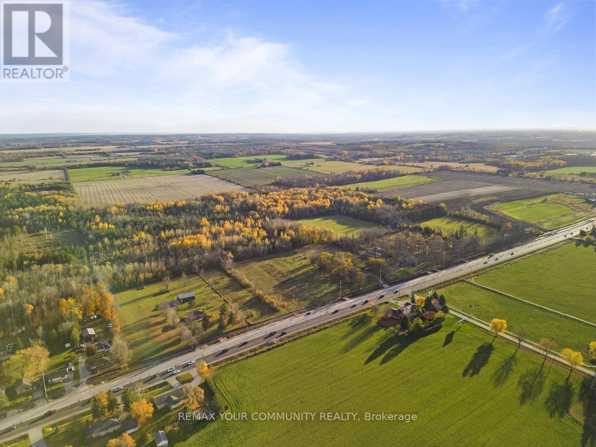 1703 Innisfil Beach Road Property Photo 7