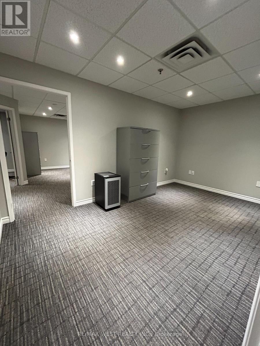 3 - 176 Rivermede Road Property Photo 10