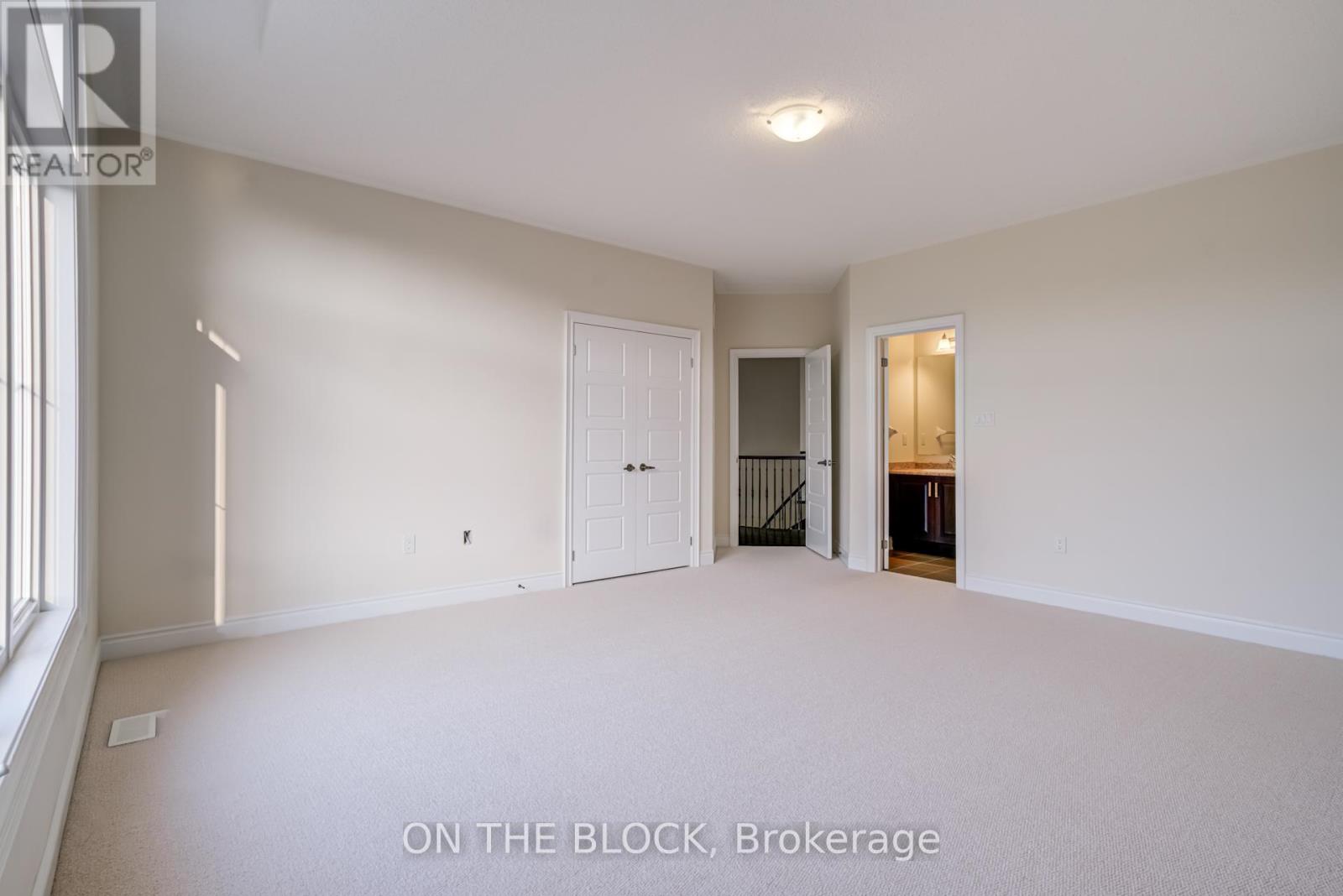 24 Whitewood Drive Property Photo 6