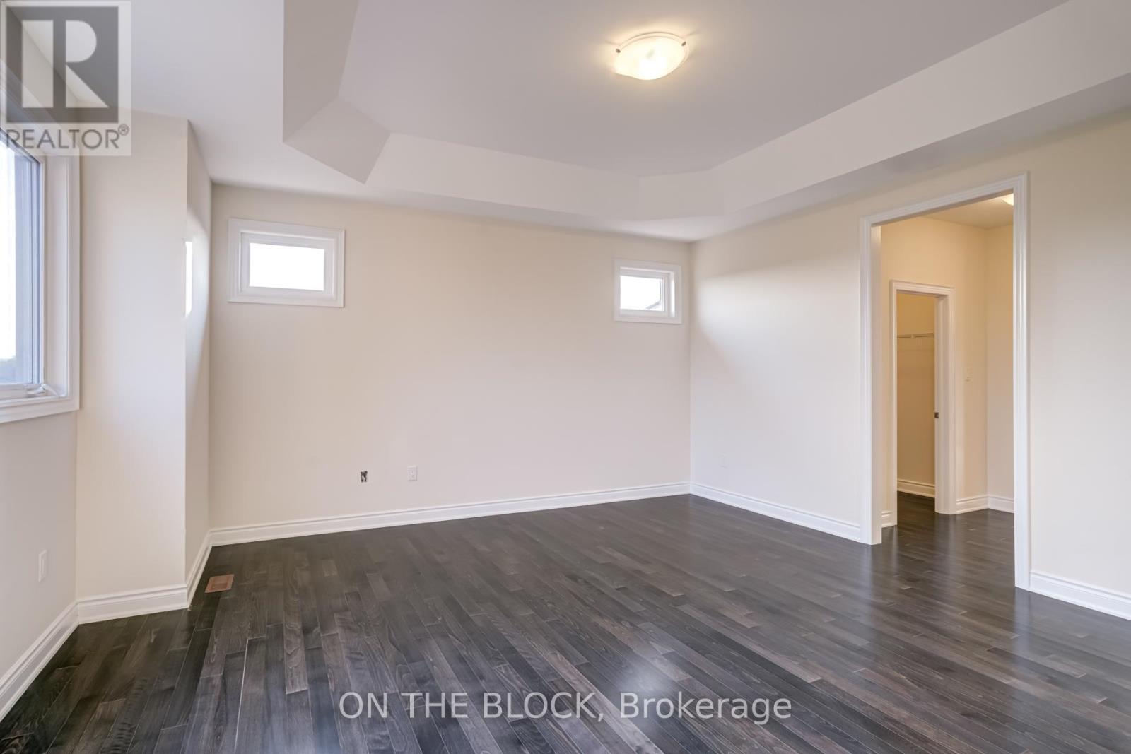 24 Whitewood Drive Property Photo 10