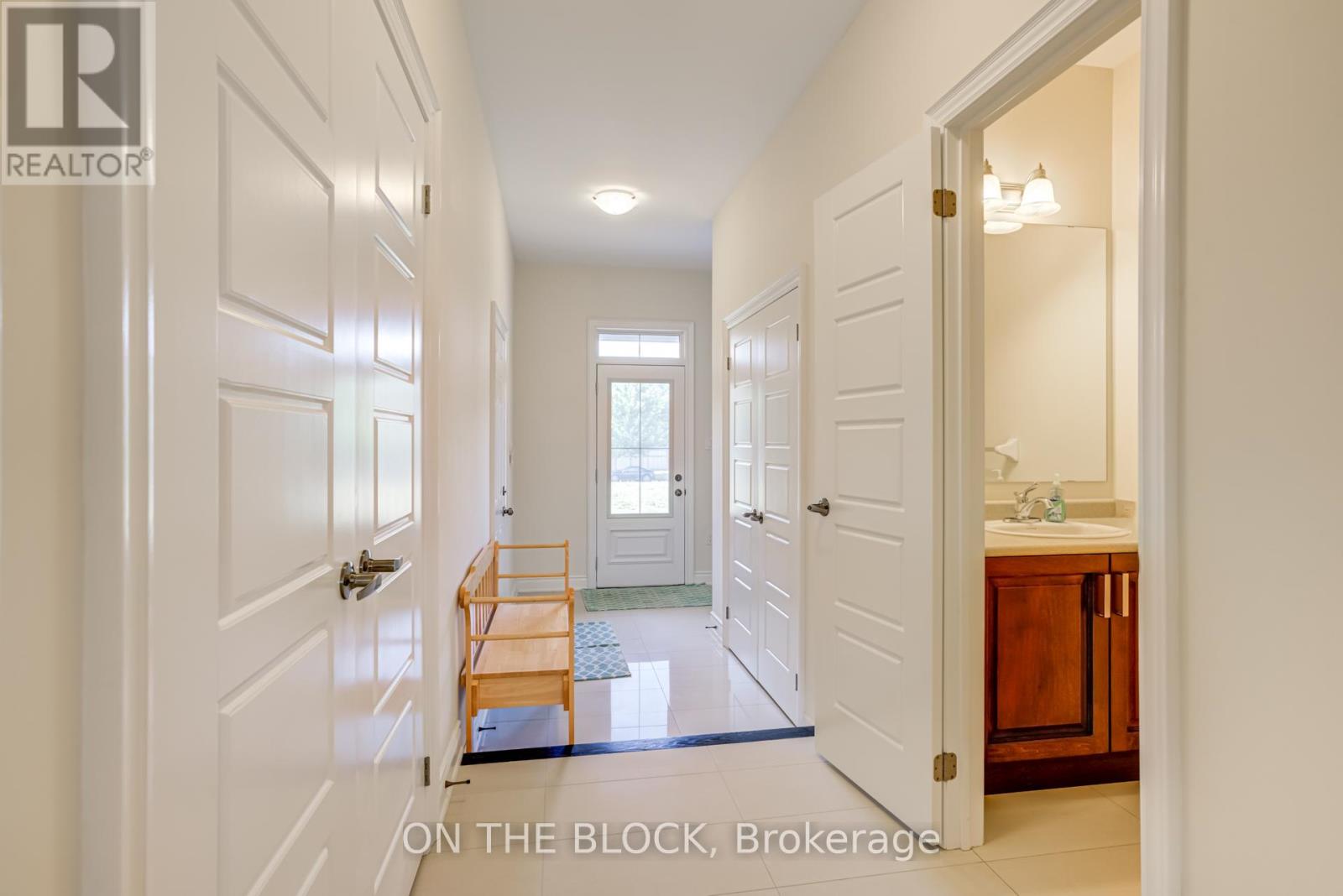 24 Whitewood Drive Property Photo 22