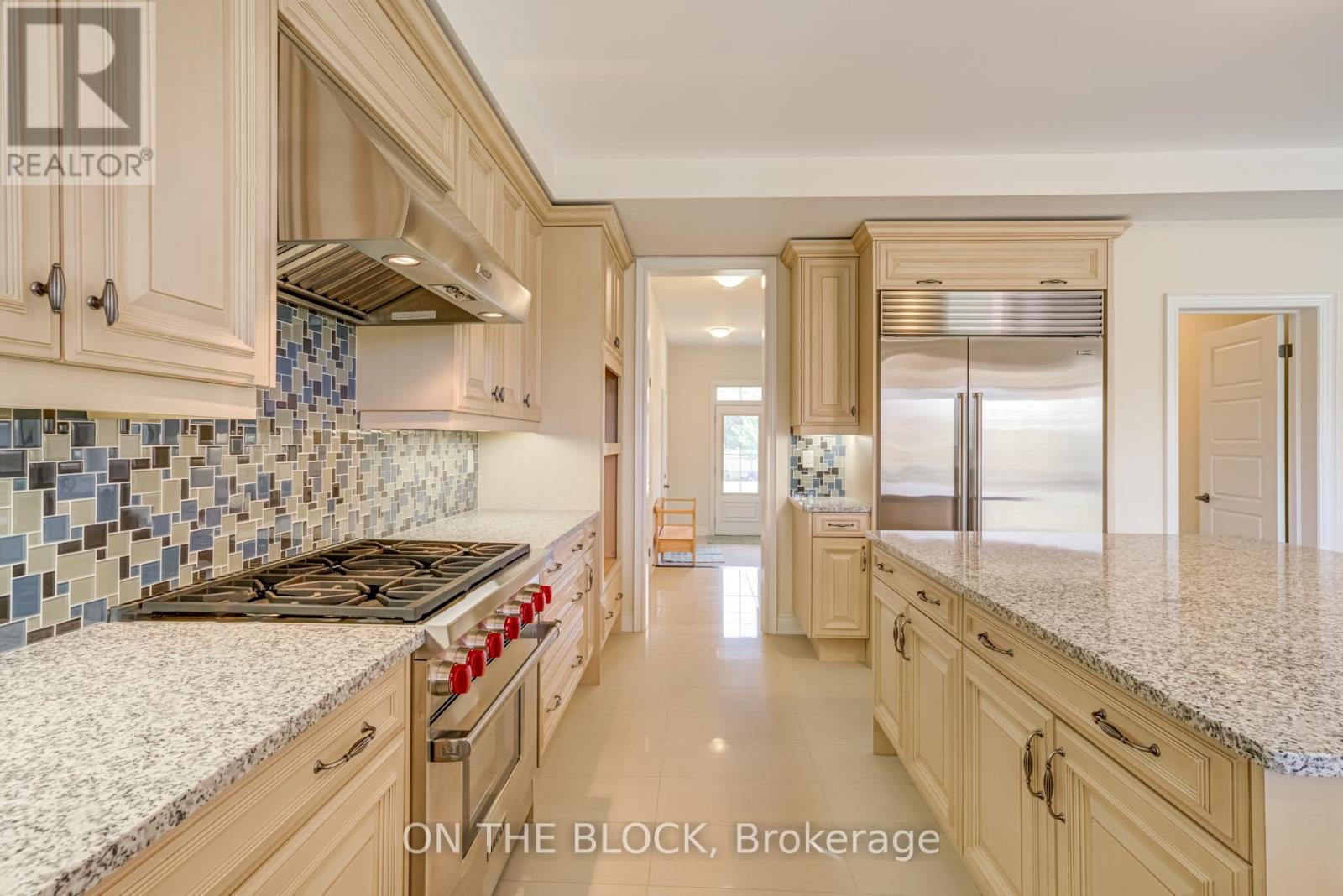 24 Whitewood Drive Property Photo 23