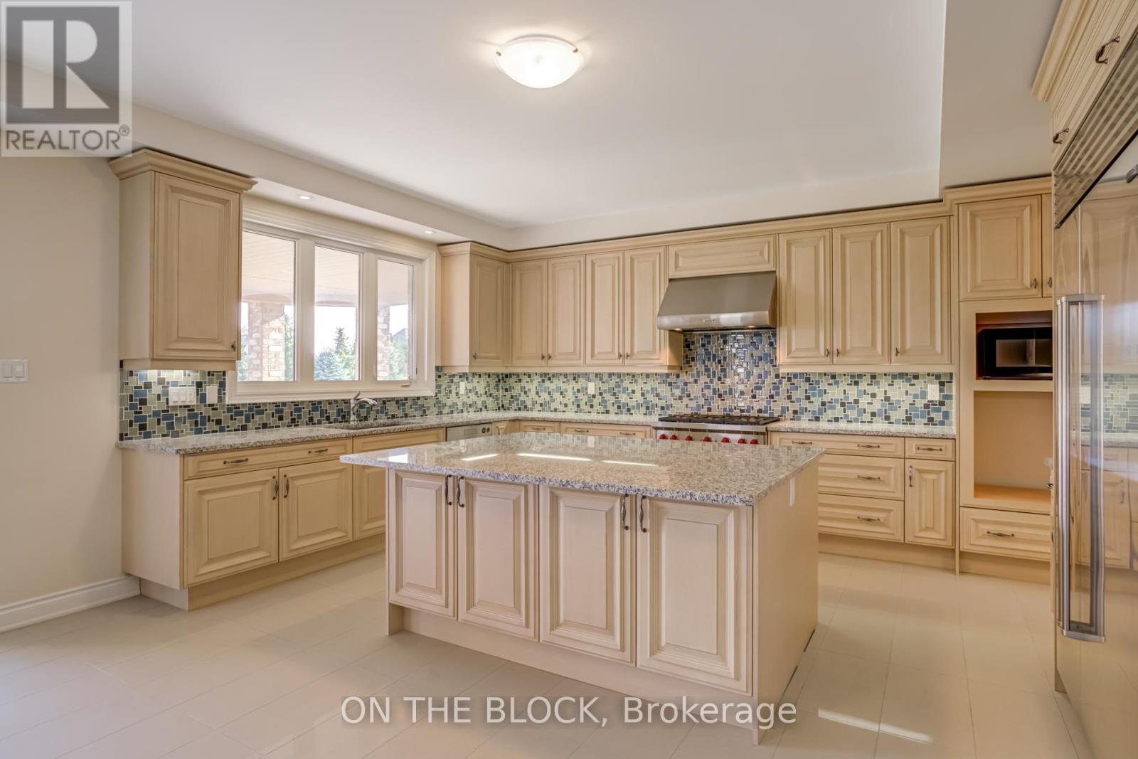 24 Whitewood Drive Property Photo 26
