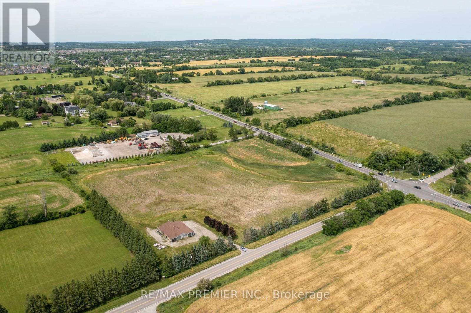 6080 King Vaughan Road Property Photo 1