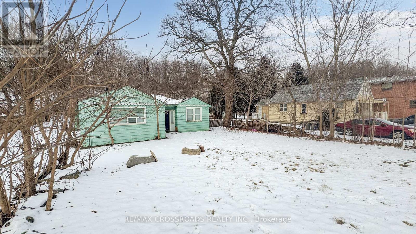 8204 Islington Avenue Property Photo 2
