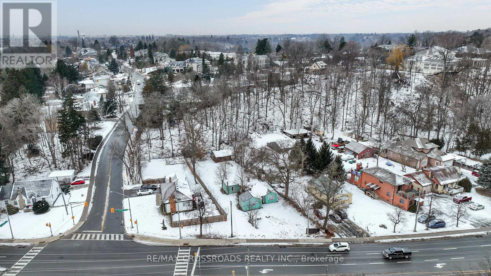 8204 Islington Avenue Property Photo 27