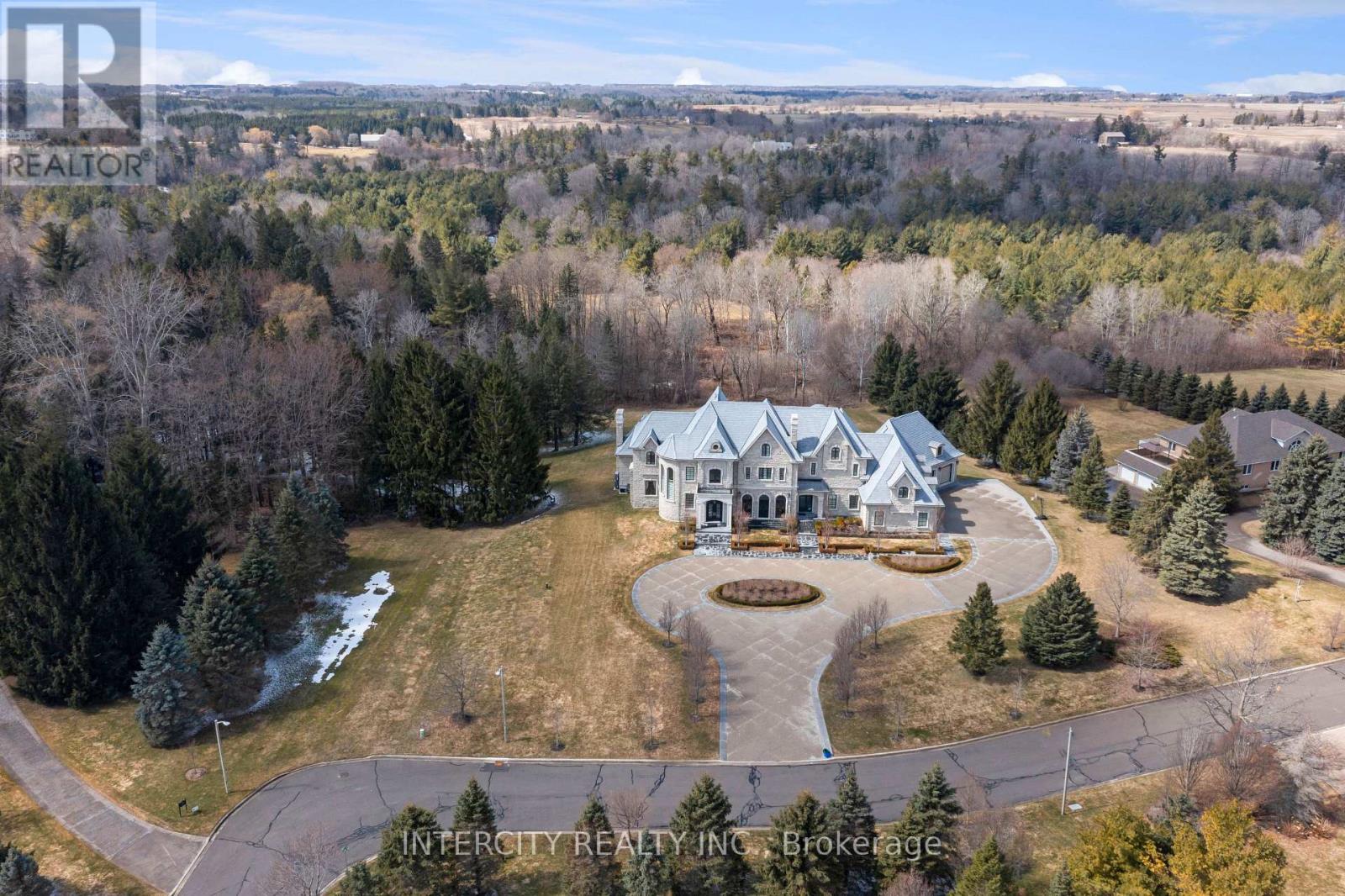 20 Orico Court Property Photo 2
