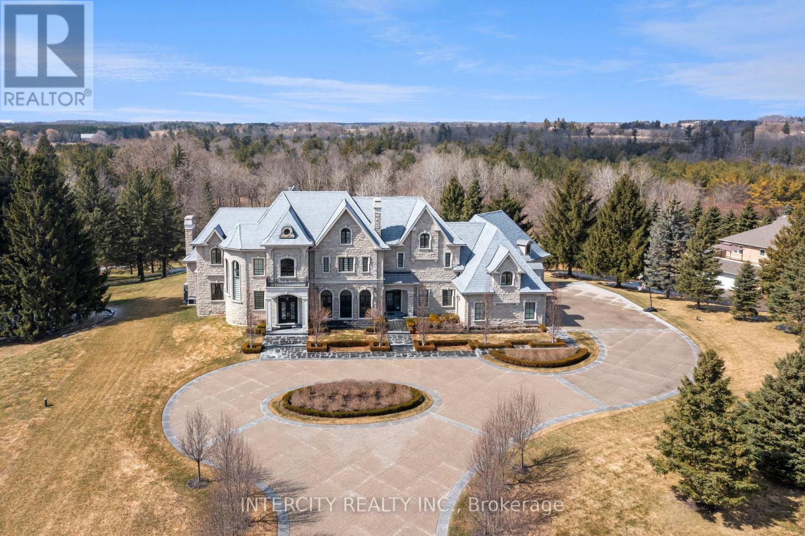 20 Orico Court Property Photo 4