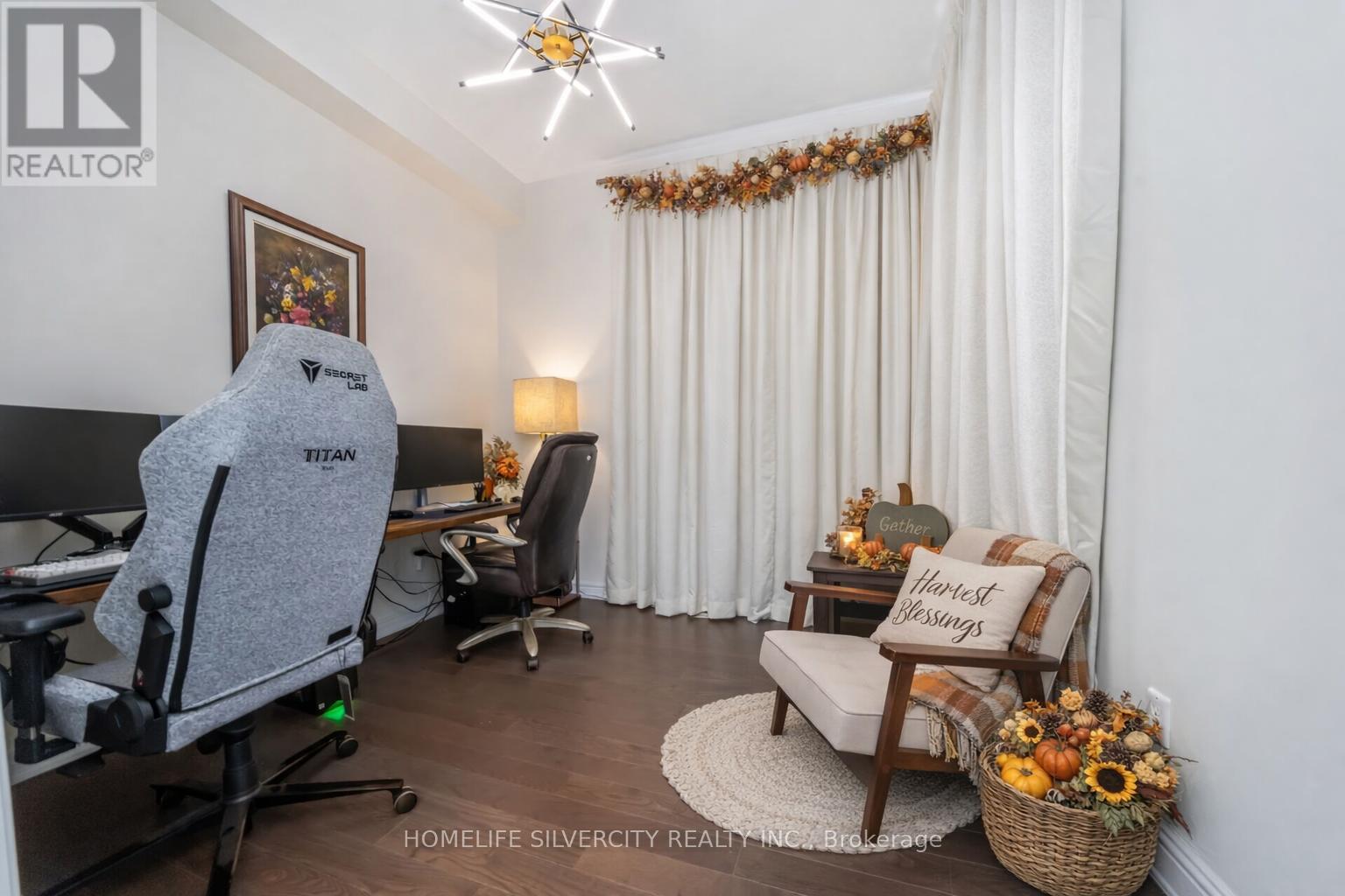 31 Canard Drive Property Photo 5