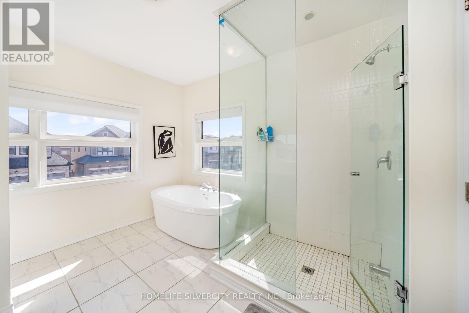 31 Canard Drive Property Photo 27