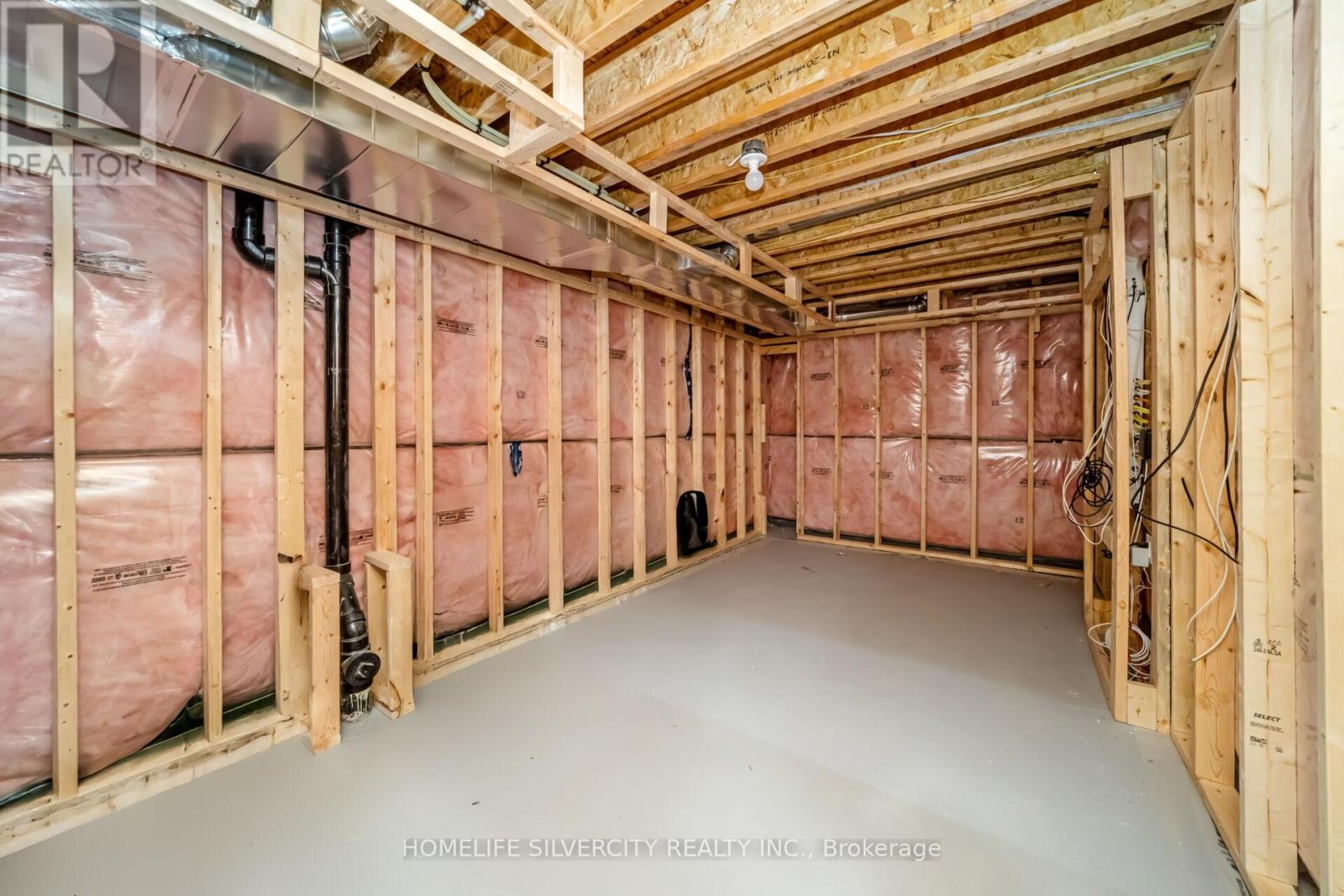 31 Canard Drive Property Photo 40