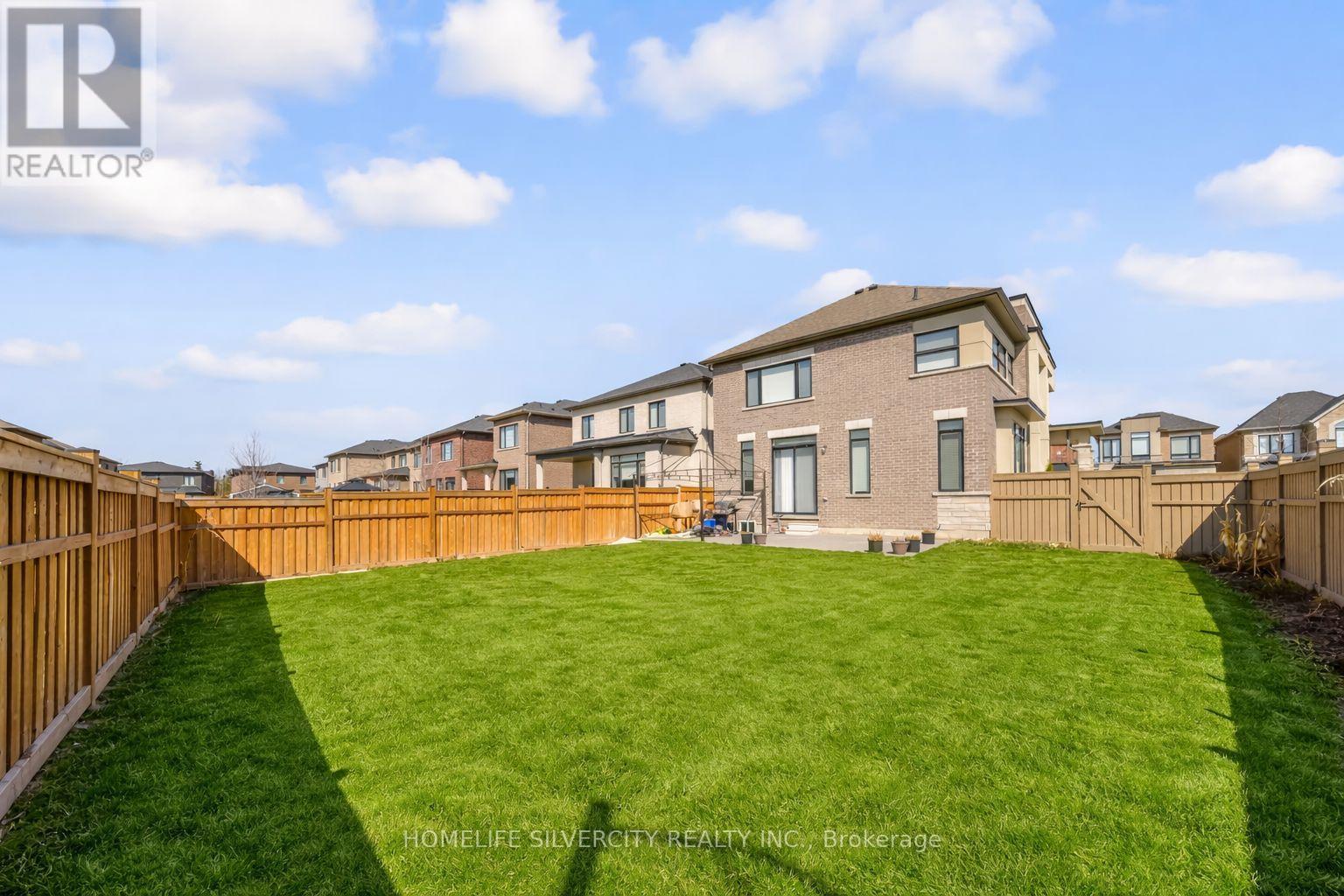 31 Canard Drive Property Photo 41