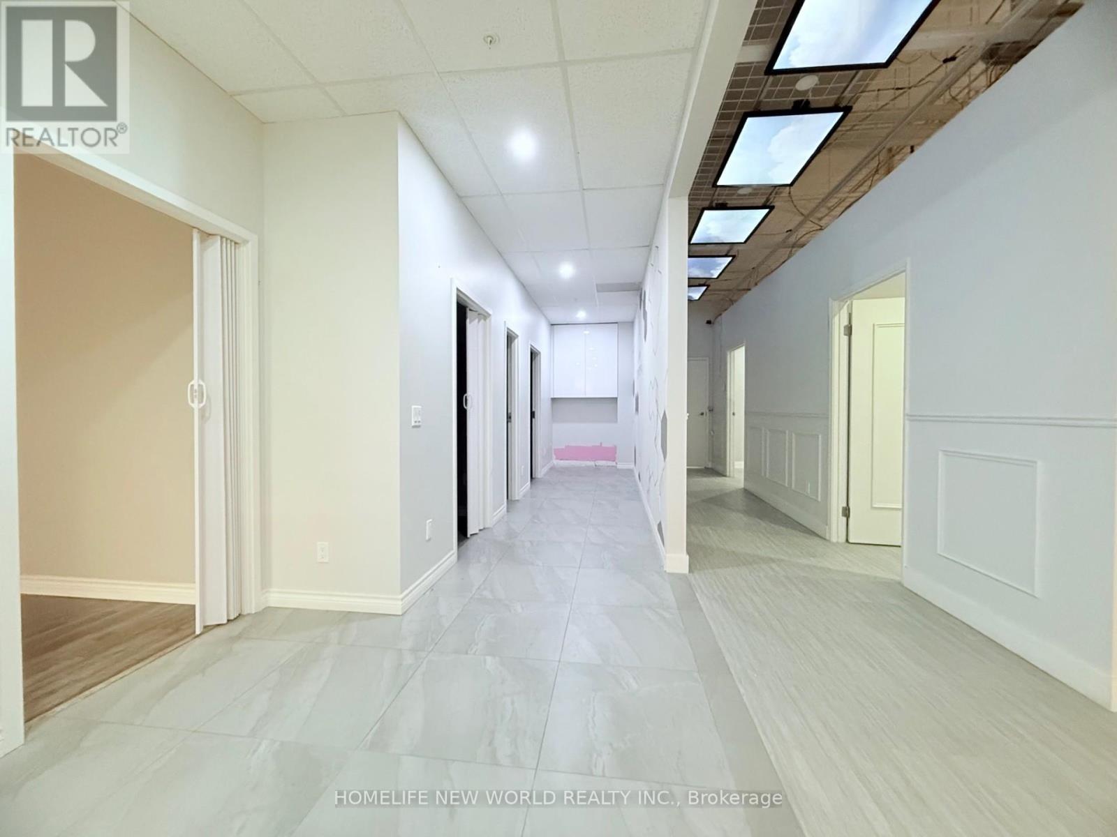 7 & 108 & 109 - 7181 Yonge Street Property Photo 10