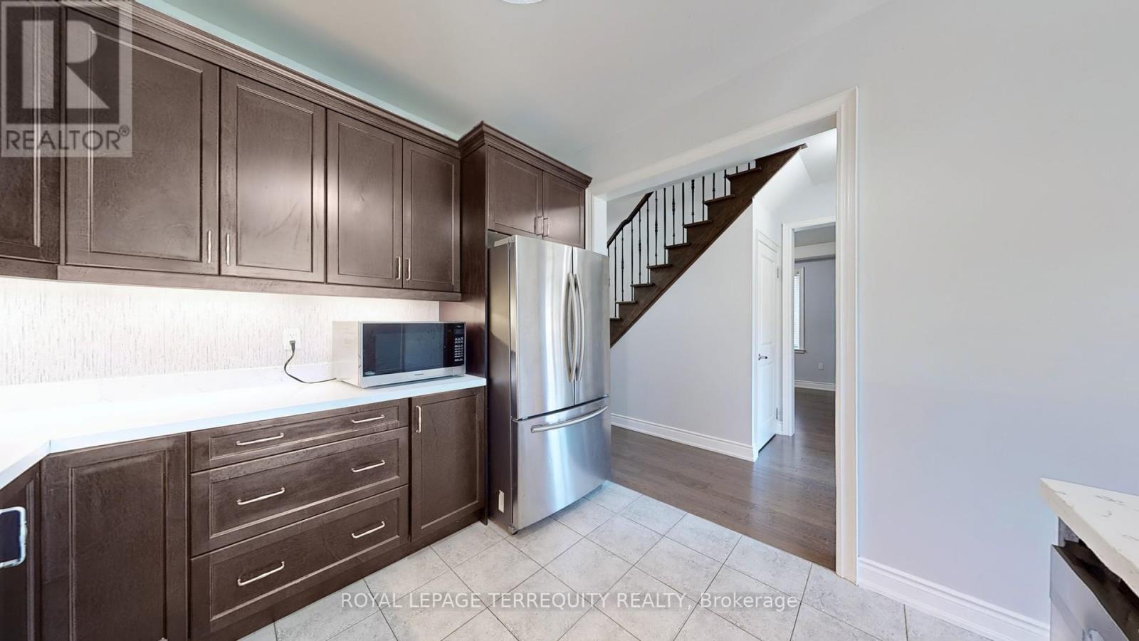 28 Richmond Park Drive Property Photo 18