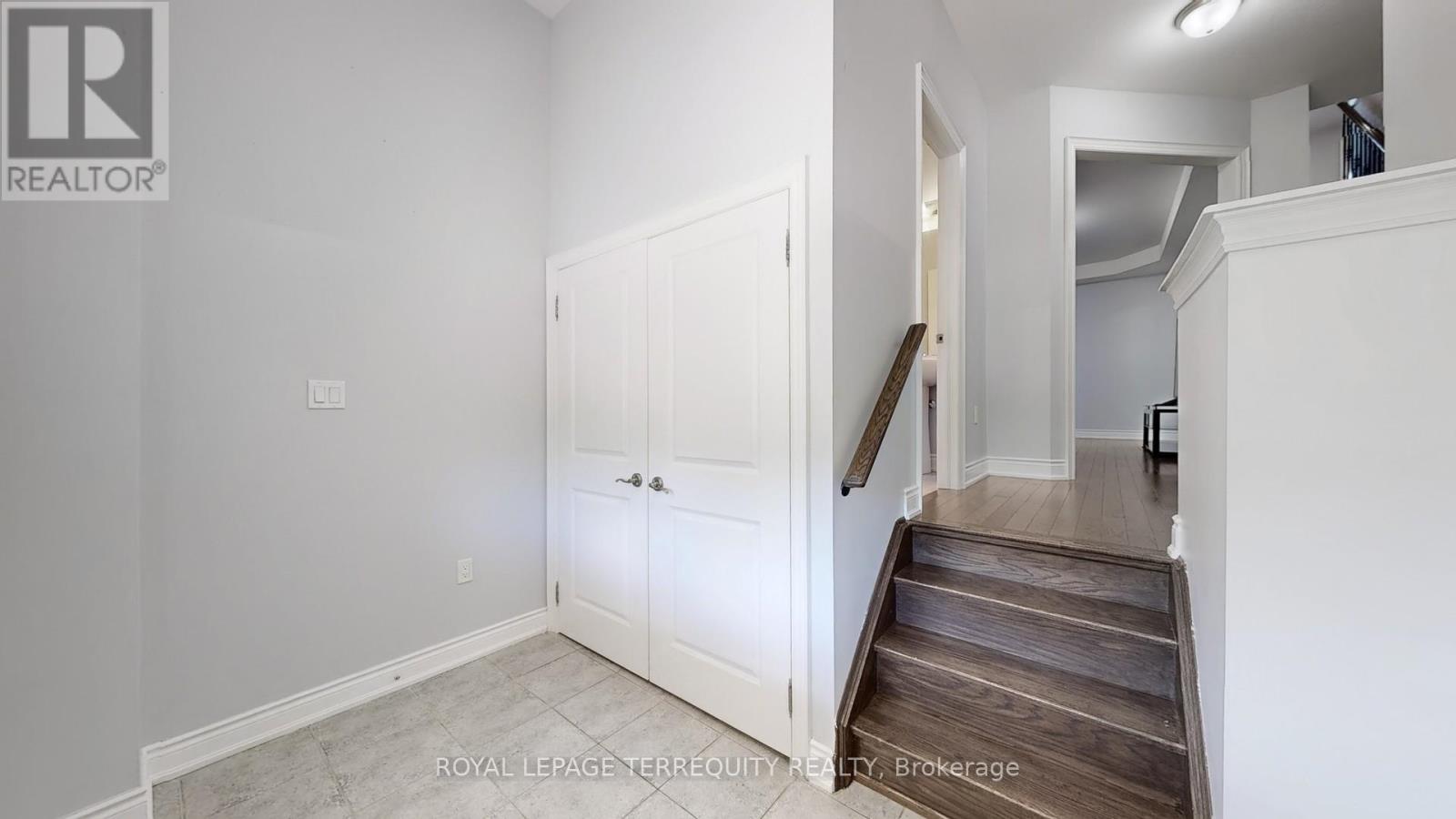 28 Richmond Park Drive Property Photo 22