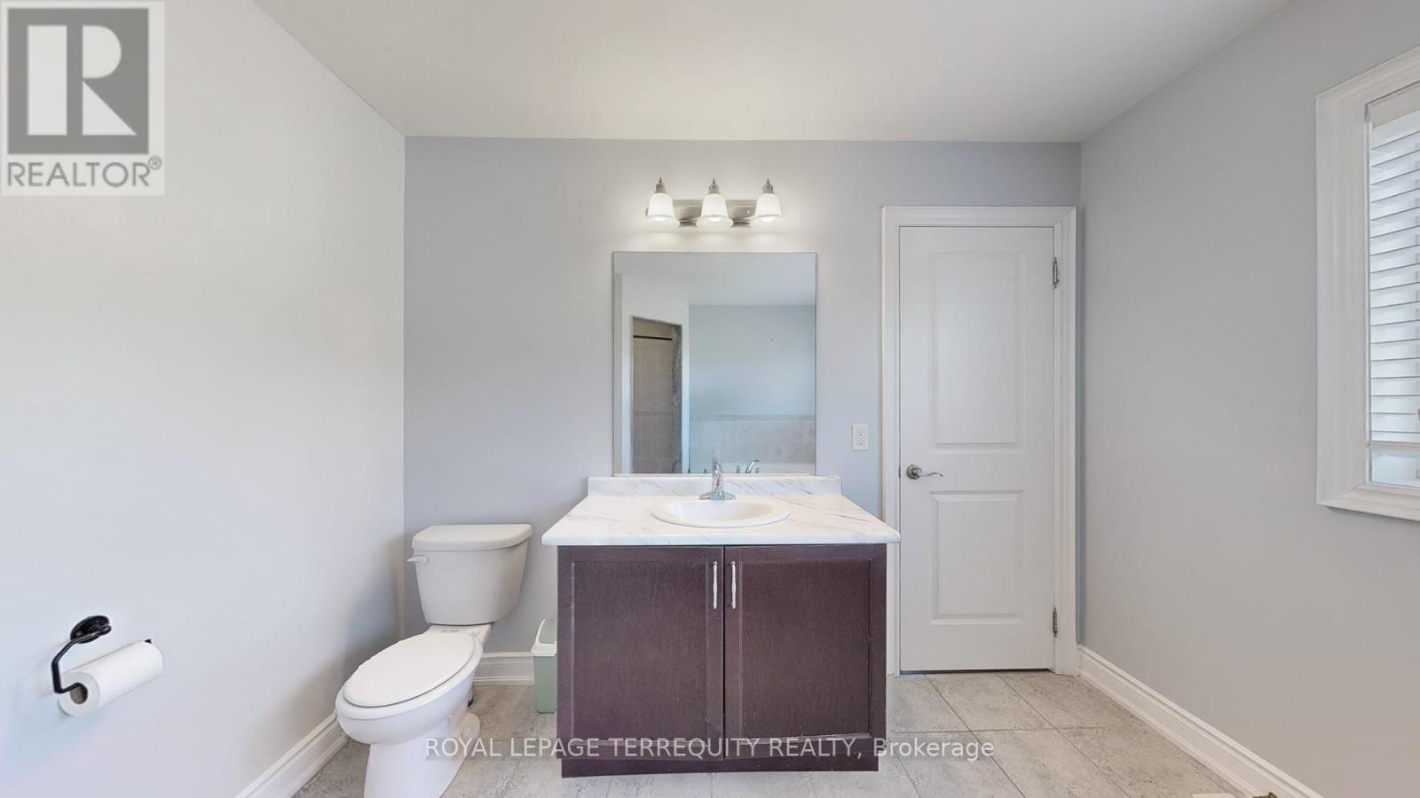 28 Richmond Park Drive Property Photo 30