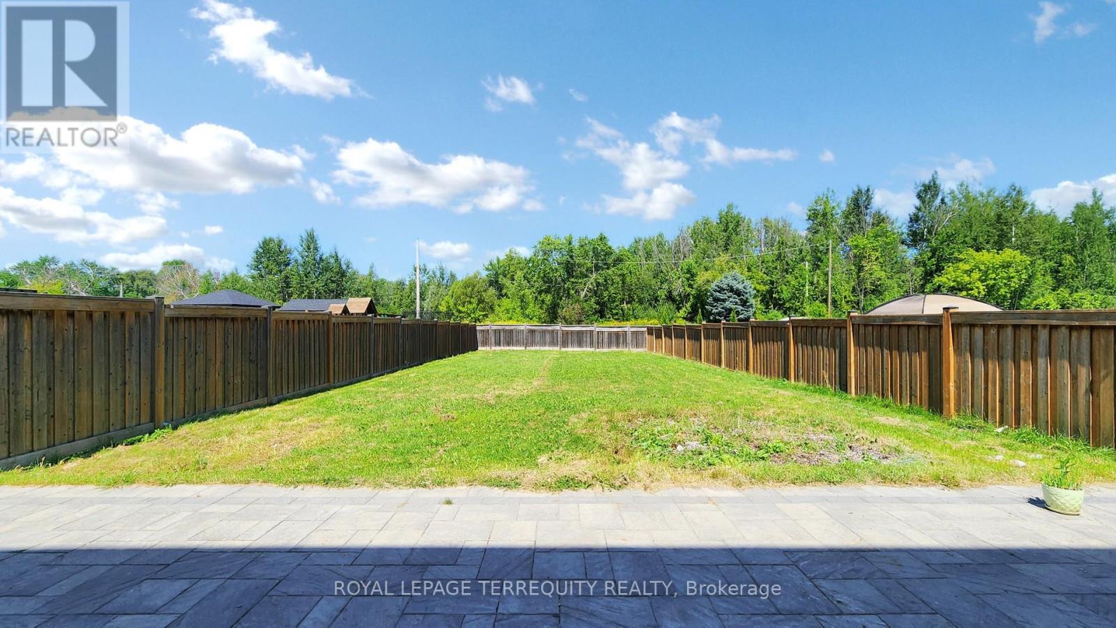 28 Richmond Park Drive Property Photo 47