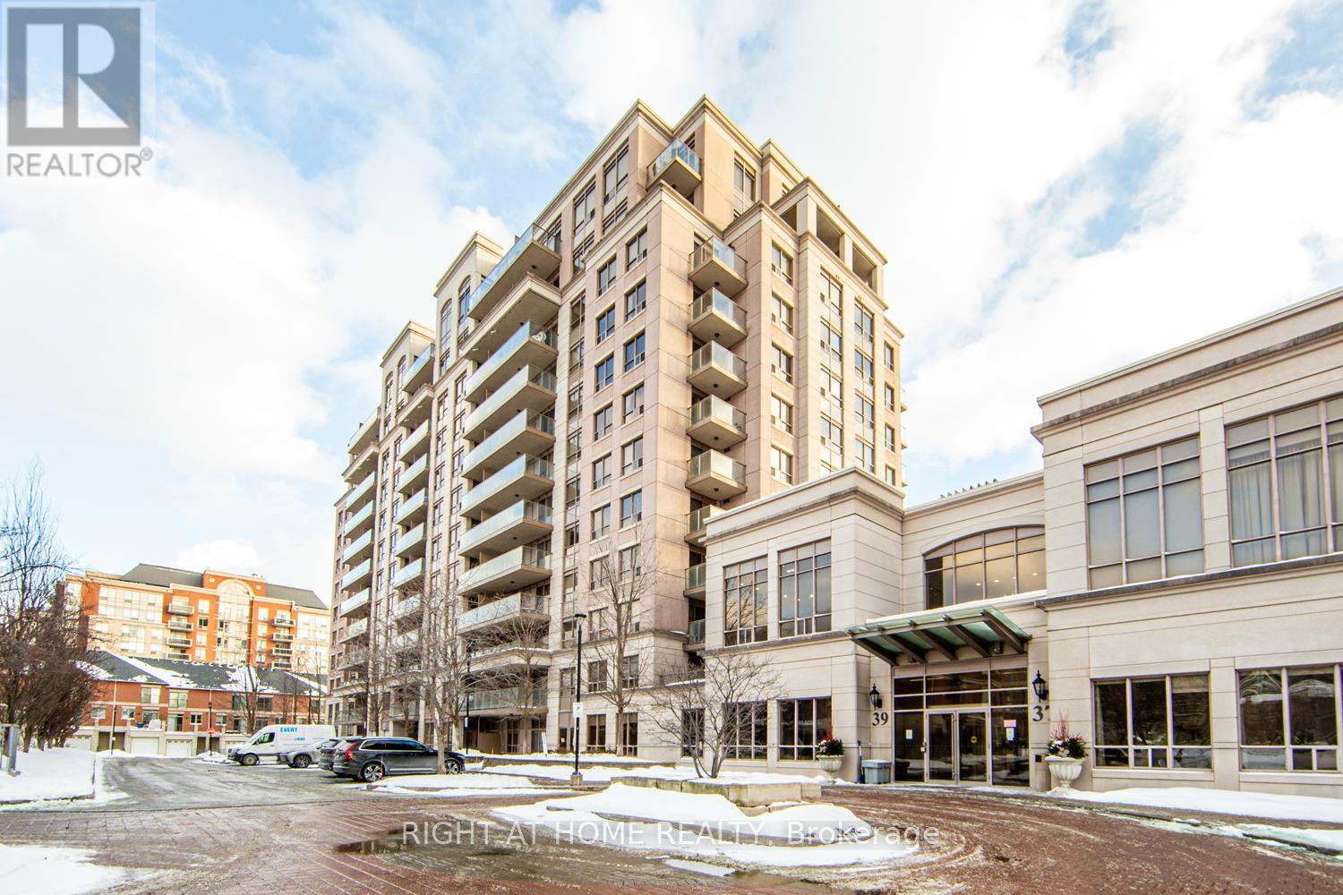 UPH2 - 37 GALLERIA PARKWAY Property Photo 1