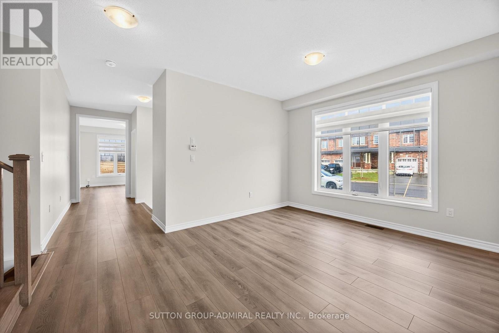2237 Grainger Loop Property Photo 10