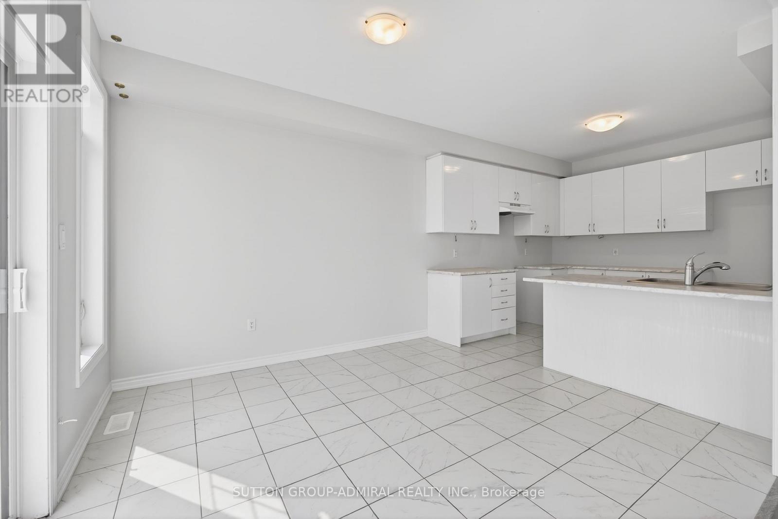 2237 Grainger Loop Property Photo 14