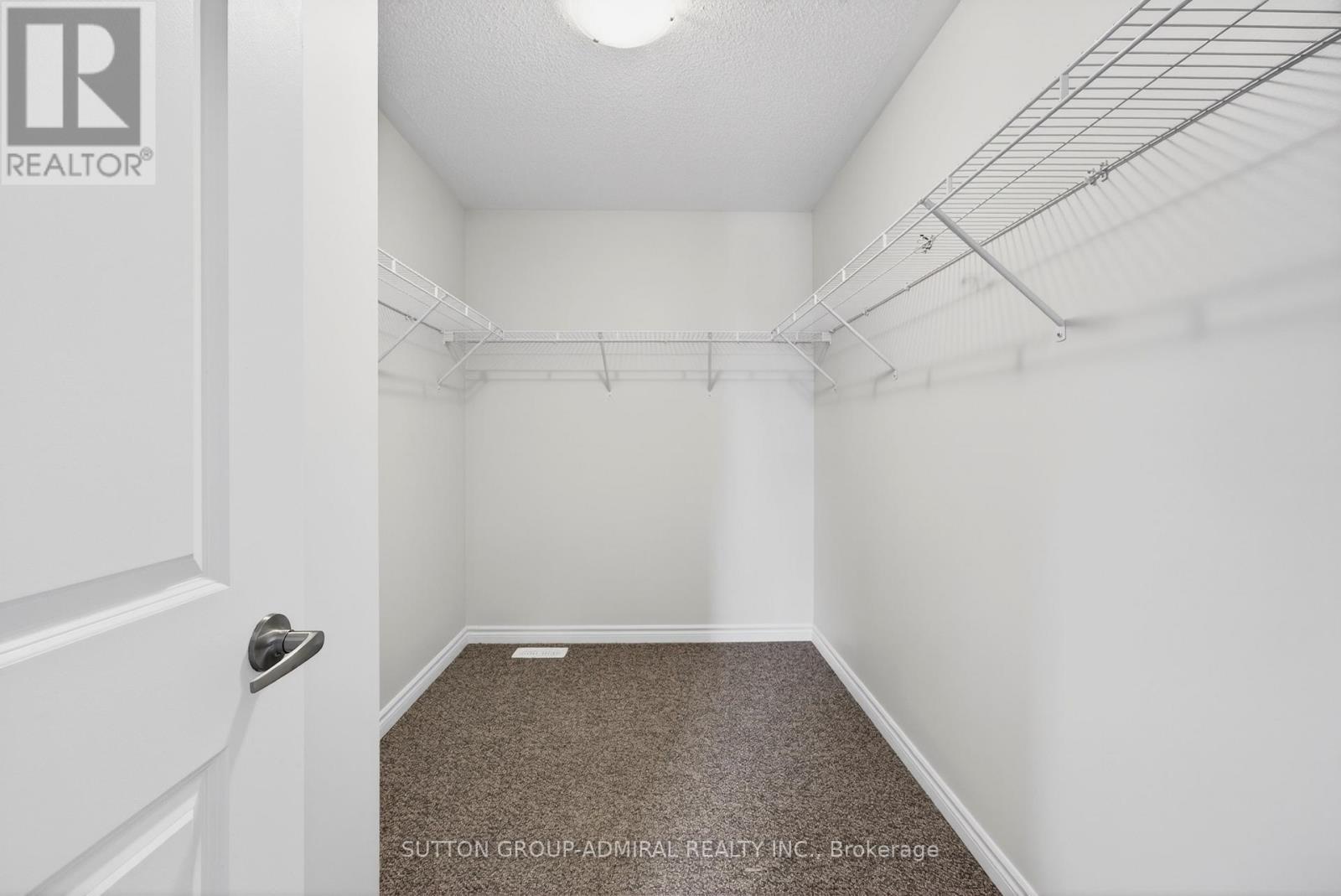 2237 Grainger Loop Property Photo 24