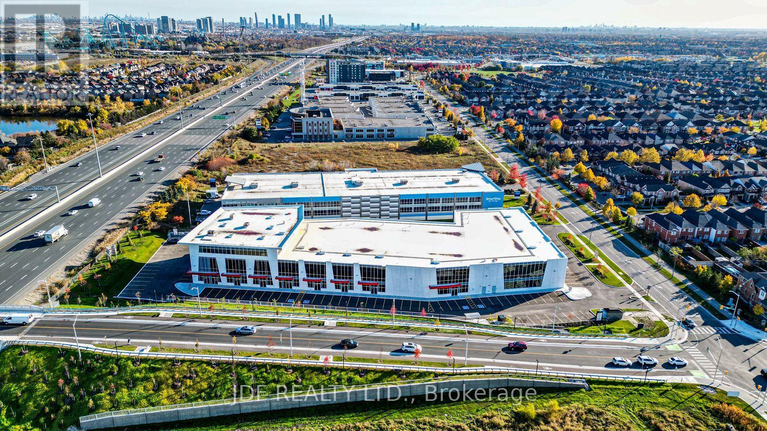 3 - 435 Cityview Boulevard Property Photo 19