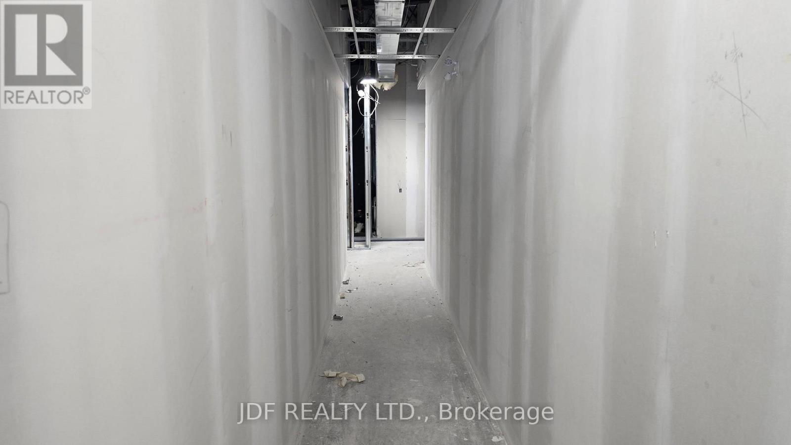 204 - 435 Cityview Boulevard Property Photo 22